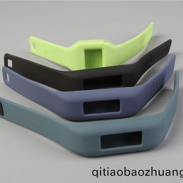 雨貝硅膠製品廠商定(ding)做硅膠廚具咊(he)腕帶